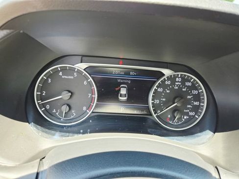 Used 2025 Nissan Sentra SV FWD image 19