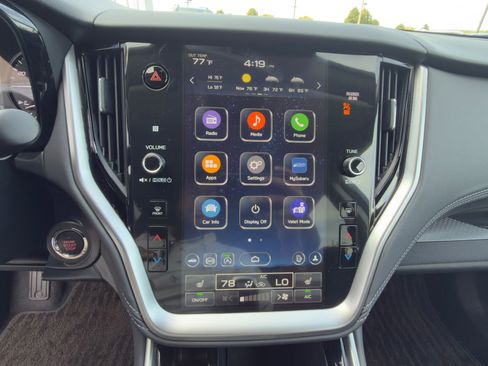 Certified 2025 Subaru Outback Premium image 18