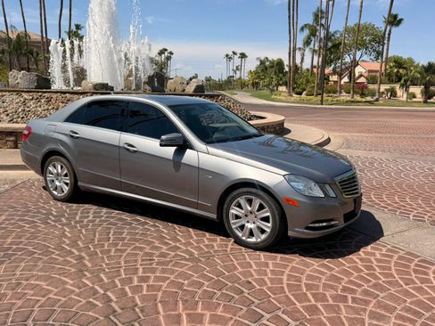 Used 2012 Mercedes-Benz E 350 Sedan image 18