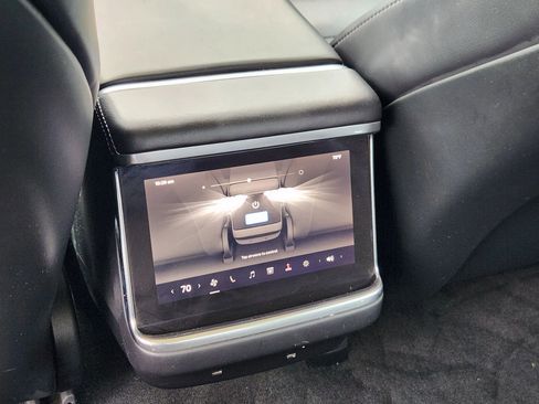 Used 2021 Tesla Model S Long Range image 30