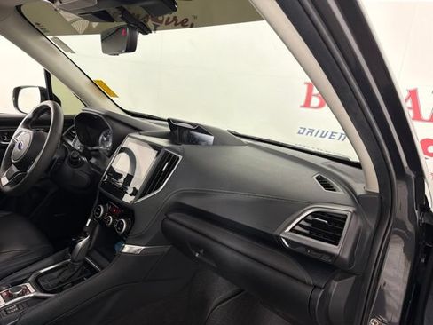 Used 2024 Subaru Forester Touring w/ Pop Package 2 AWD/4WD image 17
