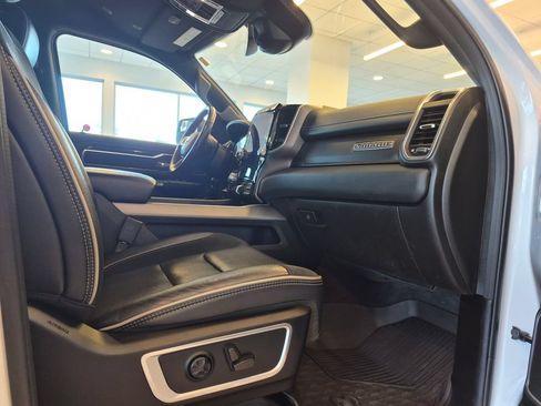 Used 2021 RAM 1500 Laramie AWD/4WD image 23