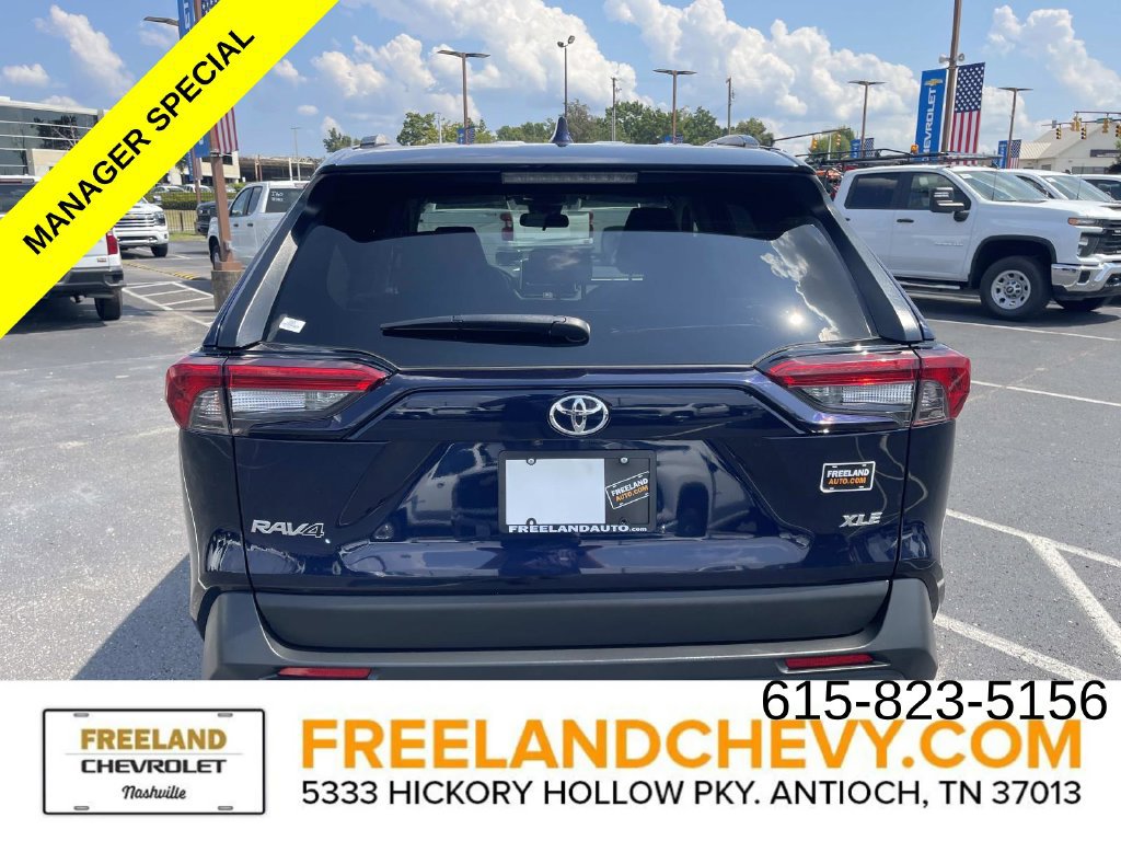 Used 2025 Toyota RAV4 XLE FWD image 4