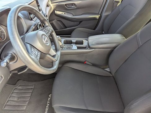 Used 2024 Nissan Sentra S image 29