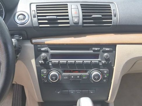 Used 2009 BMW 128i Convertible RWD image 15