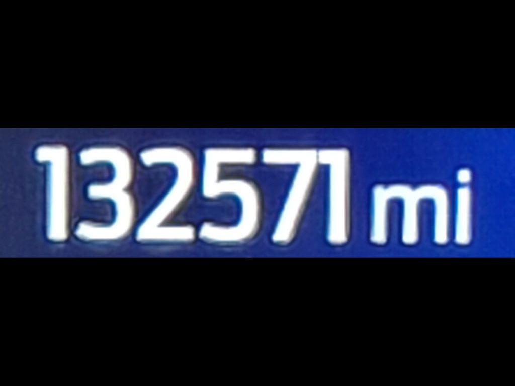 Used 2021 Ford Explorer XLT w/ Equipment Group 202A AWD/4WD image 65