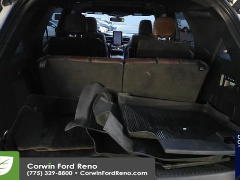 Used 2023 Ford Explorer Platinum w/ Technology Package image 21