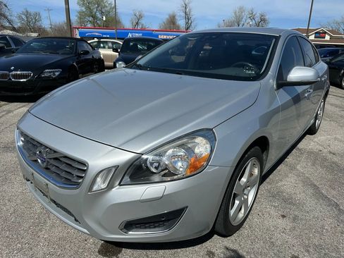 Used 2012 Volvo S60 T5 image 26