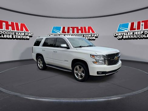 Used 2018 Chevrolet Tahoe Premier RWD image 2