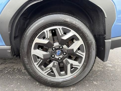 Used 2025 Subaru Forester AWD/4WD image 27