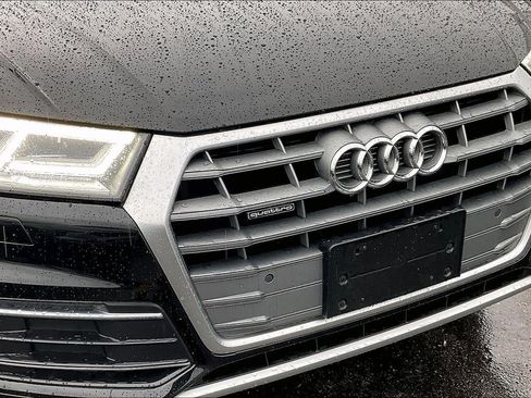 Used 2018 Audi Q5 2.0T Premium Plus w/ Premium Plus Package AWD/4WD image 30