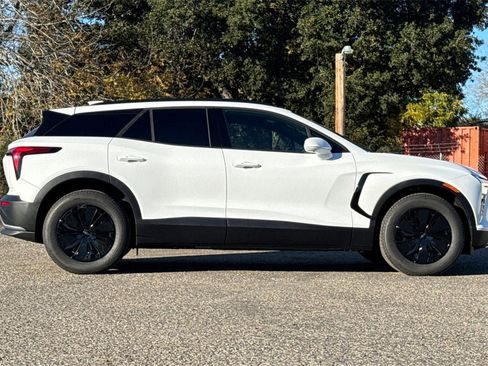 New 2026 Chevrolet Blazer EV LT image 3