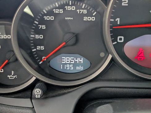 Used 2012 Porsche 911 Carrera 4 GTS image 33