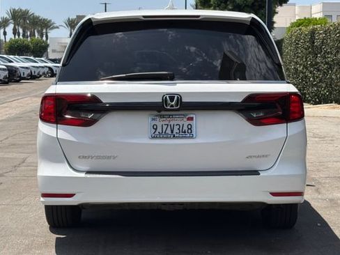 Certified 2024 Honda Odyssey Sport image 5