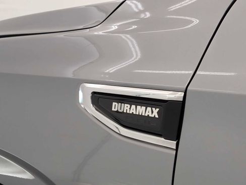 Certified 2024 GMC Yukon XL SLT image 12