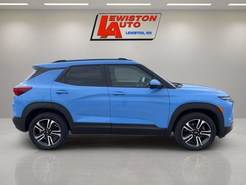 Certified 2024 Chevrolet TrailBlazer LT w/ LT Cold Weather Package AWD/4WD image 6