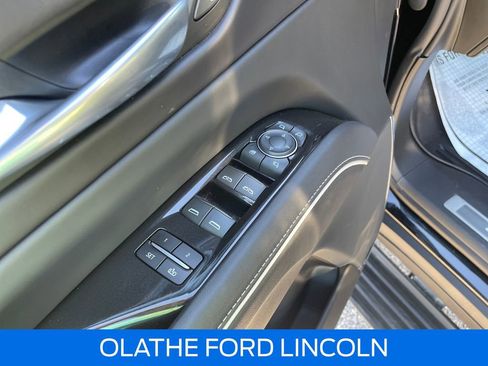 Used 2023 Cadillac Escalade V image 23