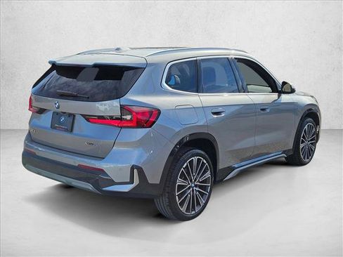 Used 2025 BMW X1 xDrive28i w/ Convenience Package image 5