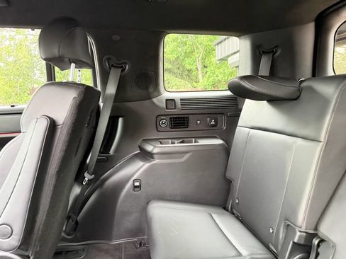 Used 2024 Hyundai Santa Fe Calligraphy AWD/4WD image 20