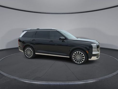 Used 2026 Hyundai Palisade Calligraphy AWD/4WD image 2