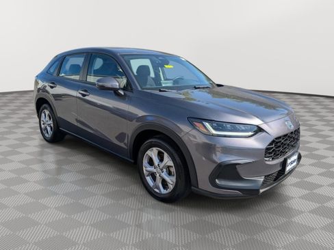 Used 2023 Honda HR-V LX image 7