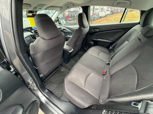 Used 2020 Toyota Prius Prime XLE image 18