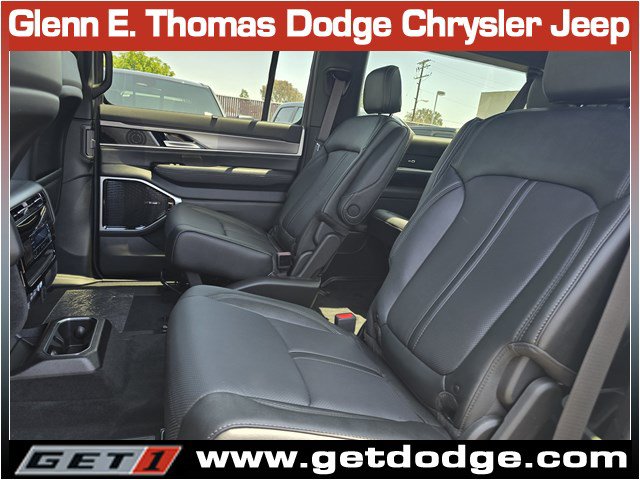 New 2026 Jeep Grand Wagoneer L Limited AWD/4WD image 12