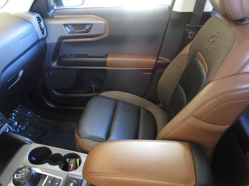 Certified 2025 Ford Bronco Sport Outer Banks image 23