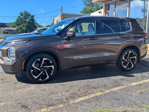 Used 2023 Mitsubishi Outlander SEL AWD/4WD image 7