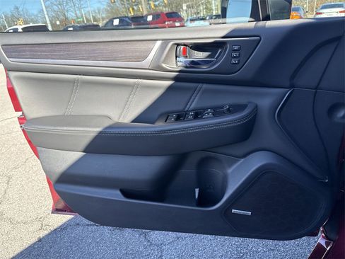 Used 2018 Subaru Legacy 2.5i Limited image 25