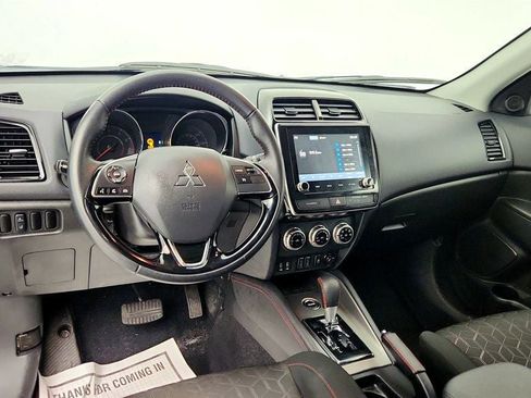 Used 2024 Mitsubishi Outlander Sport AWD image 11