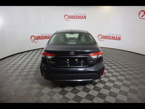 Used 2022 Toyota Corolla LE FWD image 8