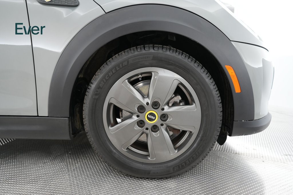 Used 2022 MINI Cooper SE FWD image 9