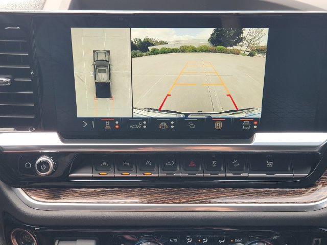 Used 2025 GMC Sierra 1500 Elevation w/ Elevation Premium Package AWD/4WD image 18
