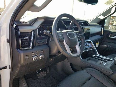 New 2026 GMC Sierra 3500 Denali w/ Technology Package image 8