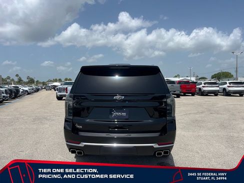 Used 2026 Chevrolet Suburban High Country RWD image 6