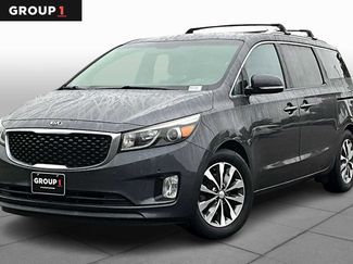 Used 2017 Kia Sedona SX image 1