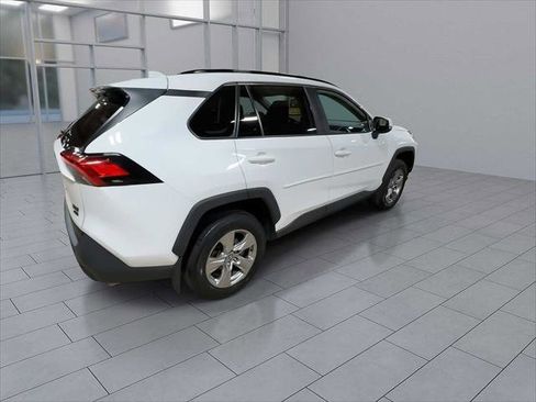Certified 2022 Toyota RAV4 XLE image 8