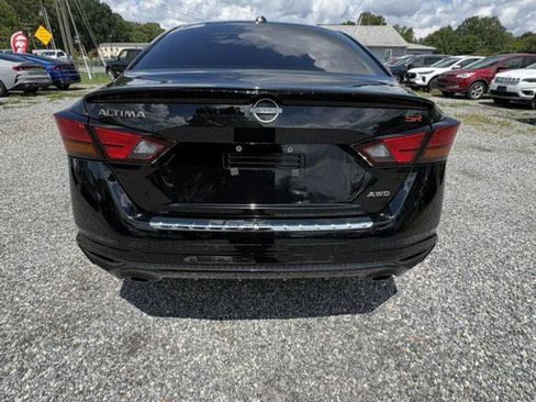 Used 2023 Nissan Altima 2.5 SR AWD/4WD image 4