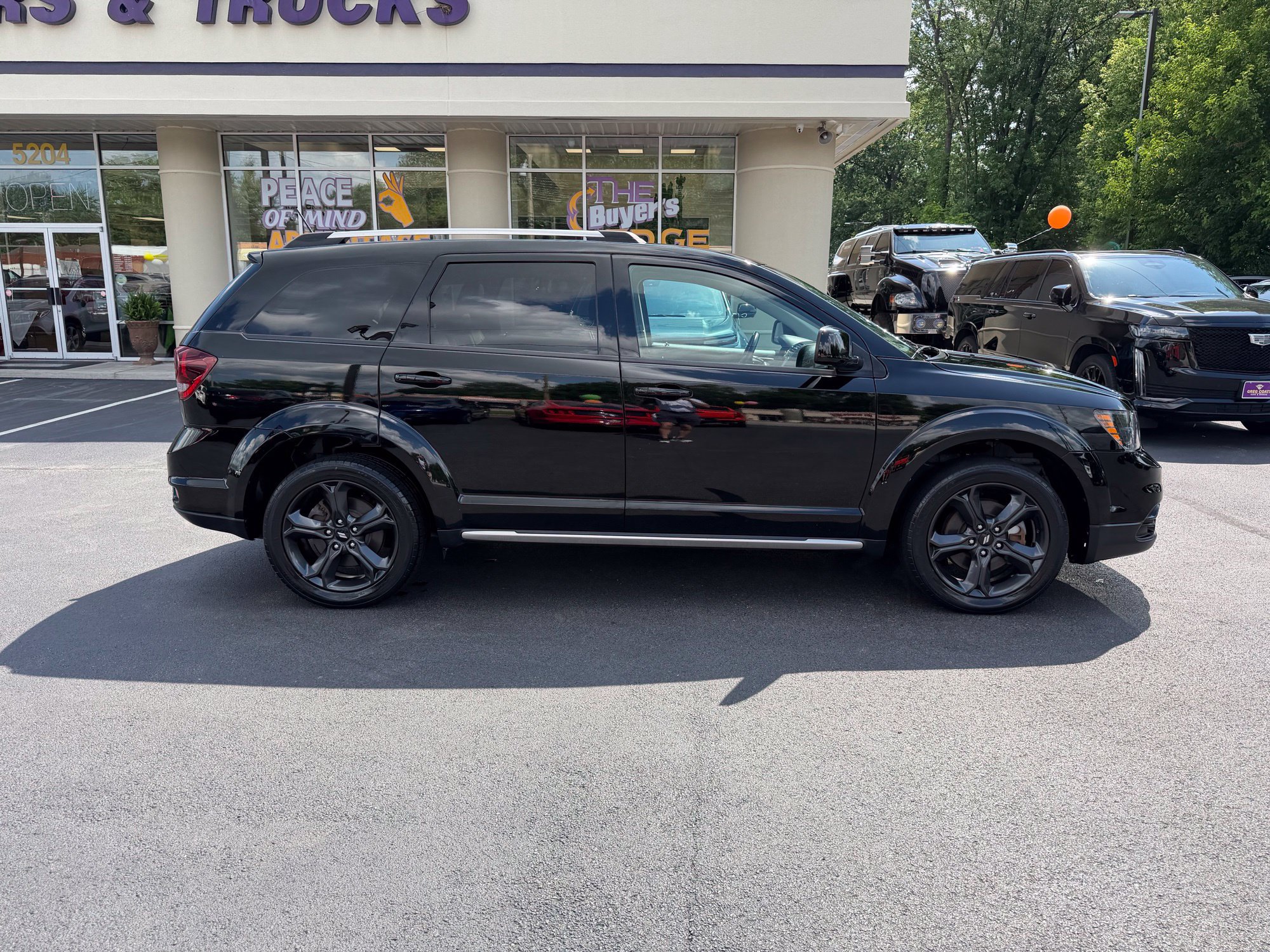 Used 2018 Dodge Journey Crossroad w/ Nav & Sun Group AWD/4WD image 11