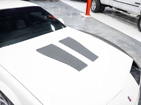 Used 1989 Chevrolet Camaro IROC-Z image 23