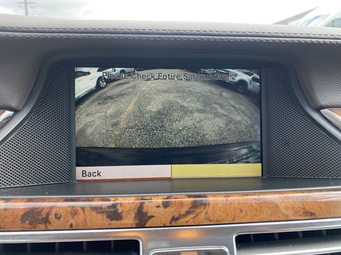 Used 2012 Mercedes-Benz CLS 550 image 11