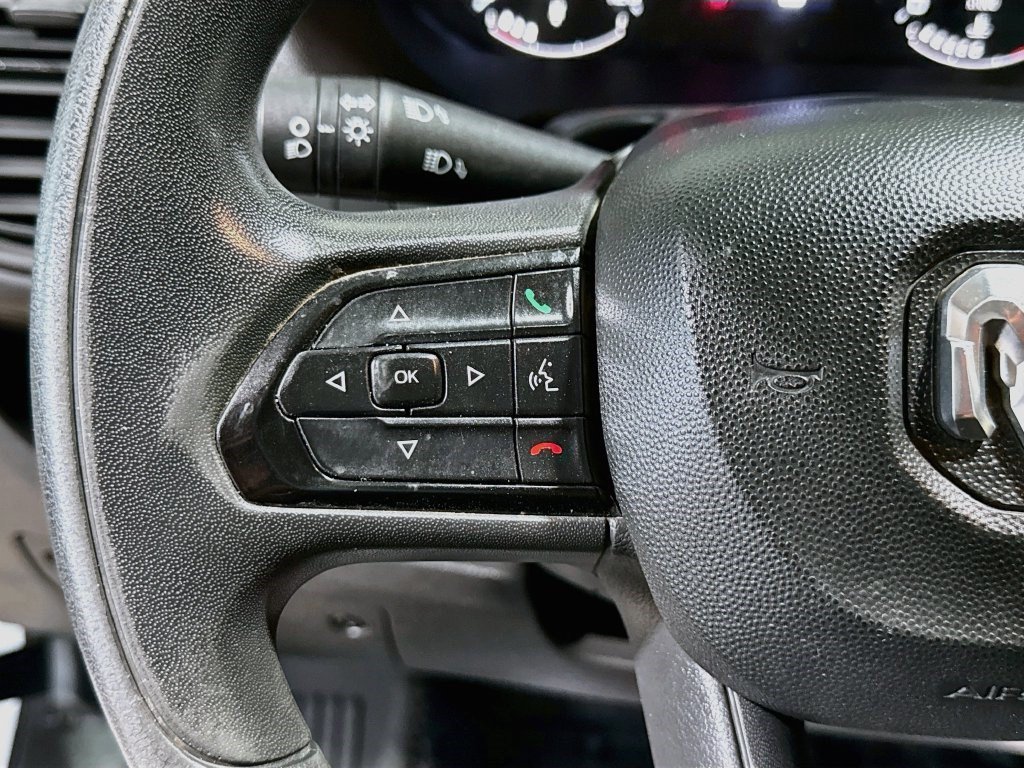 Used 2025 RAM ProMaster 2500 w/ Convenience Group FWD image 13