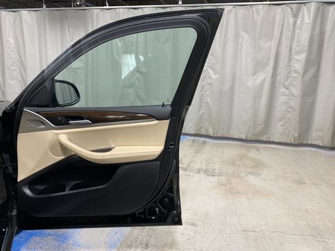 Used 2023 BMW X3 xDrive30i w/ Premium Package image 22