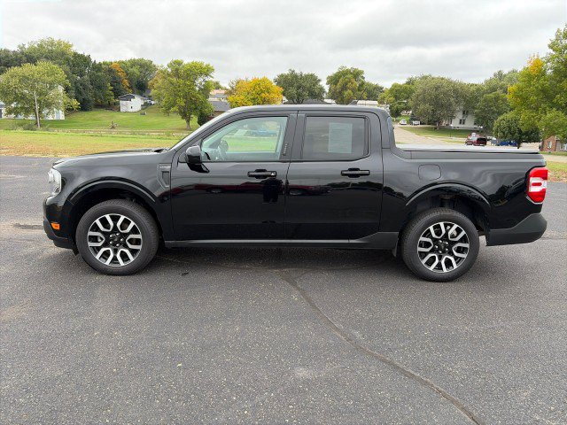 Used 2023 Ford Maverick Lariat w/ Equipment Group 500A Standard AWD/4WD image 2
