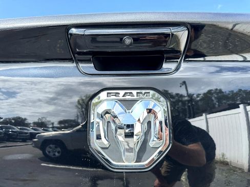 Used 2021 RAM 1500 Big Horn image 8