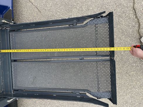 Used 2014 Mercedes-Benz Sprinter 2500 image 37