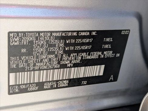 Used 2022 Toyota RAV4 XLE image 25