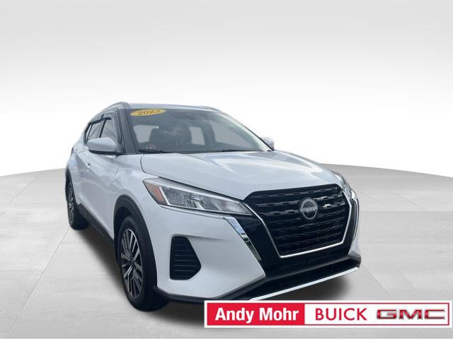 Used 2023 Nissan Kicks SV FWD image 3