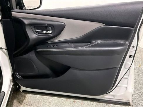 Used 2024 Nissan Murano SV AWD/4WD image 30